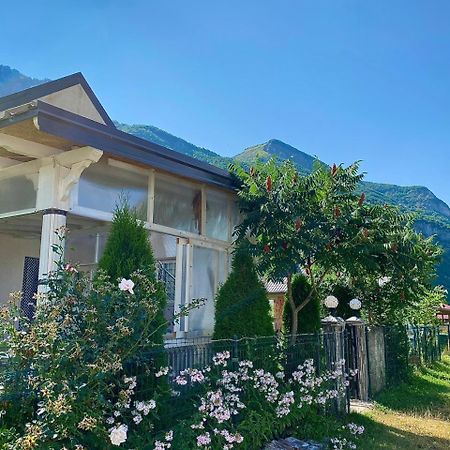 Lola Guest House Vuthaj Dış mekan fotoğraf