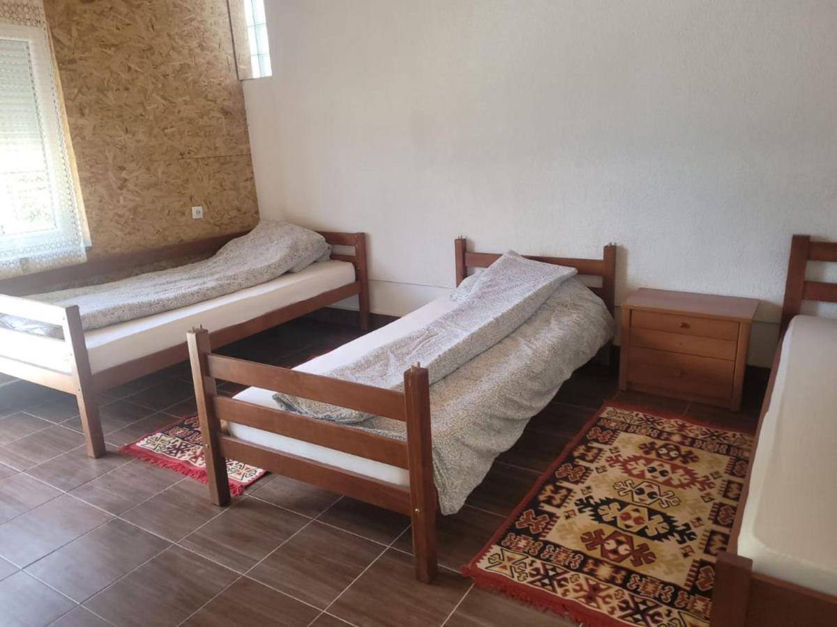 Lola Guest House Vuthaj Dış mekan fotoğraf