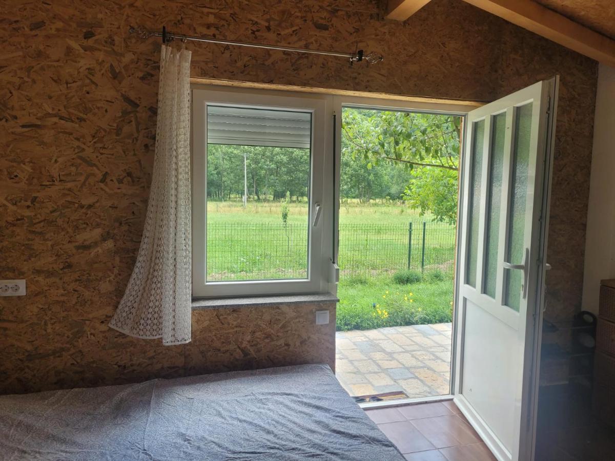 Lola Guest House Vuthaj Dış mekan fotoğraf