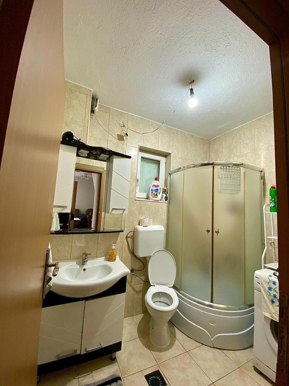 Lola Guest House Vuthaj Dış mekan fotoğraf